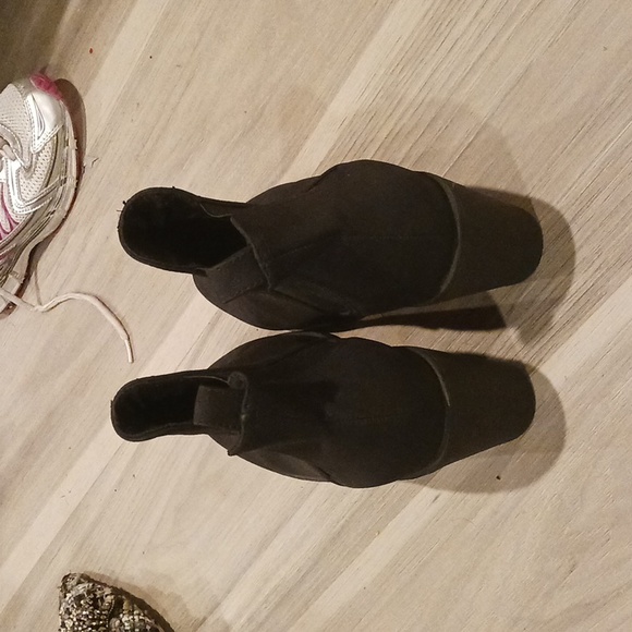 Size 40 Divided brand ankle boots - Picture 3 of 5